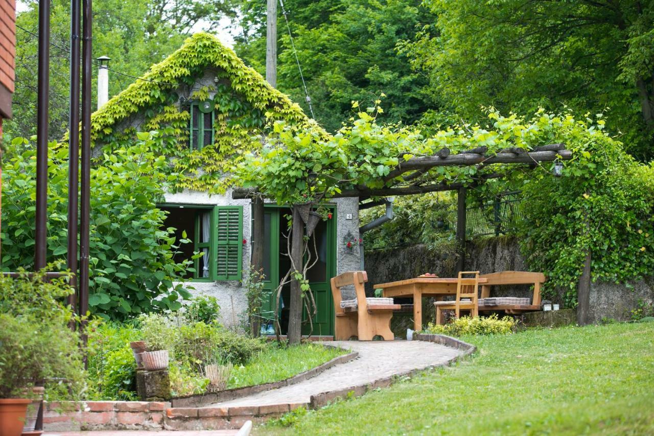 Holiday Home Modric Otocac Bagian luar foto