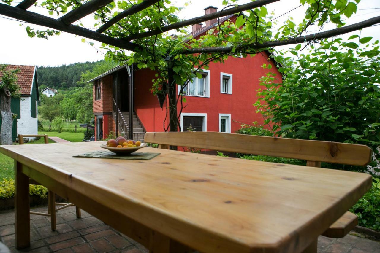 Holiday Home Modric Otocac Bagian luar foto