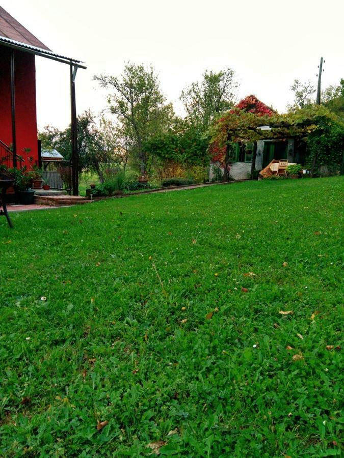 Holiday Home Modric Otocac Bagian luar foto